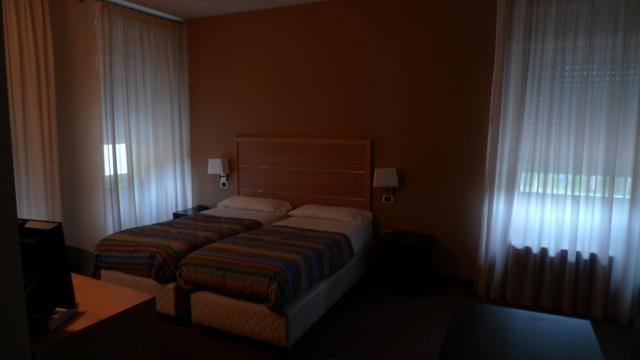 Hotel De Meis Capistrello Phòng bức ảnh